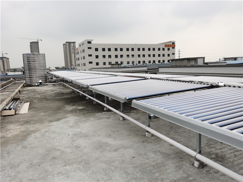 新塘酒店太阳能热水工程